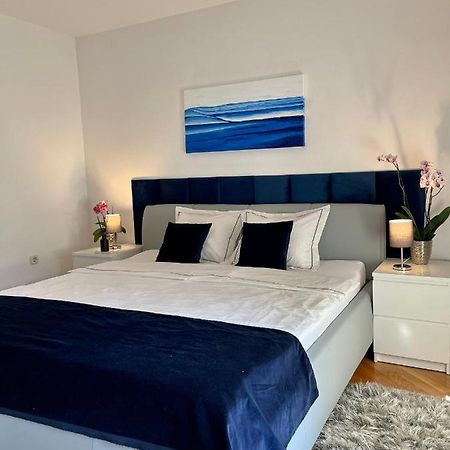 Apartments Corina Загреб Экстерьер фото