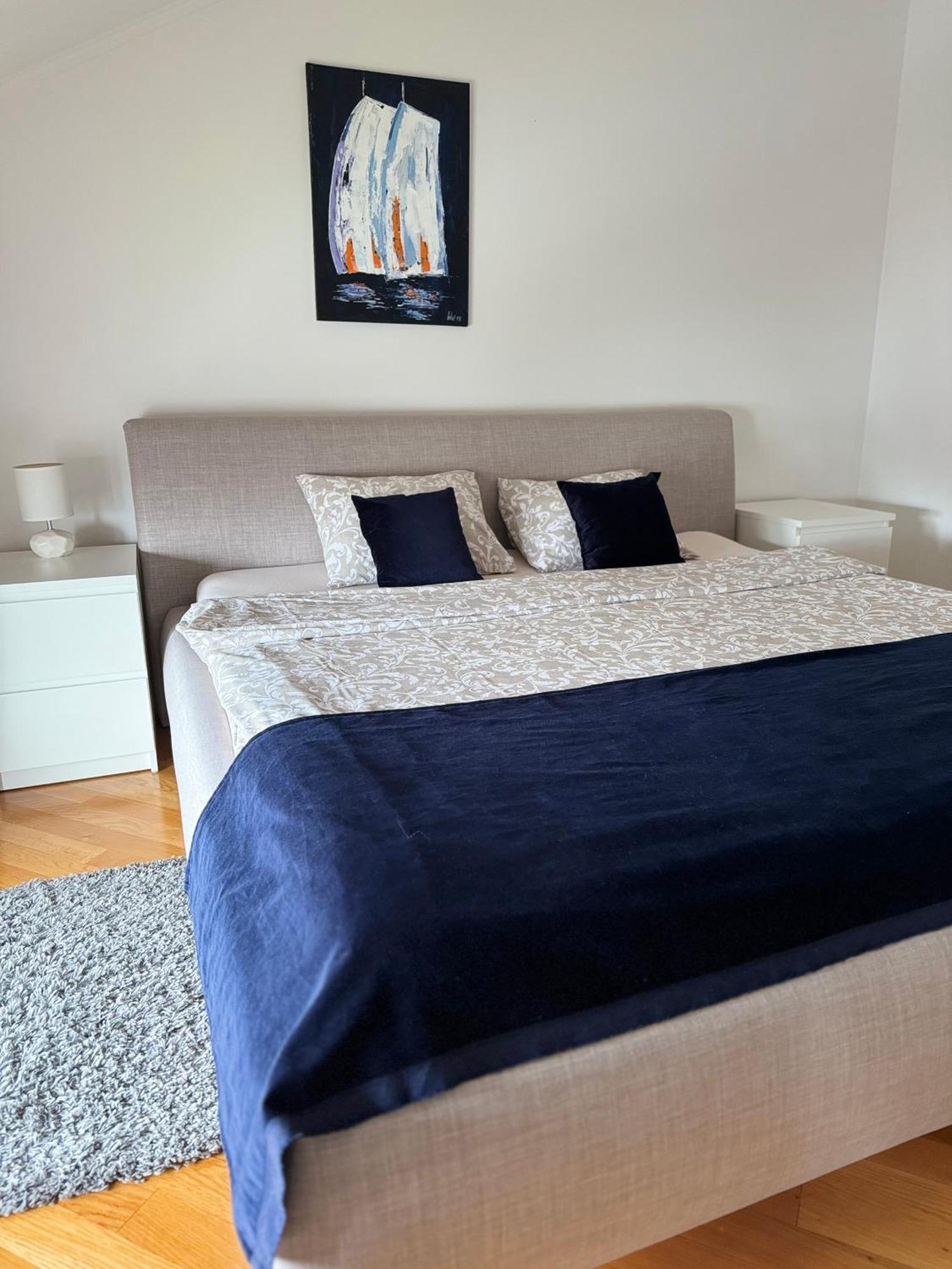 Apartments Corina Загреб Экстерьер фото