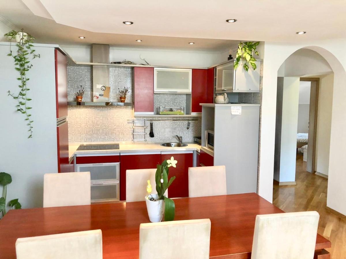 Apartments Corina Загреб Экстерьер фото